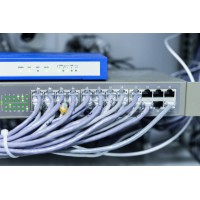 PoE для бизнеса: свобода подключения и экономия ресурсов